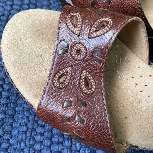 Naturalizer N5 Comfort Dalia Woven Wedge Sandal, 7.5 Wide - Picture 2 of 11